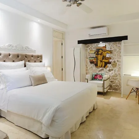 Casa Santa Ana Boutique Hotel 3*