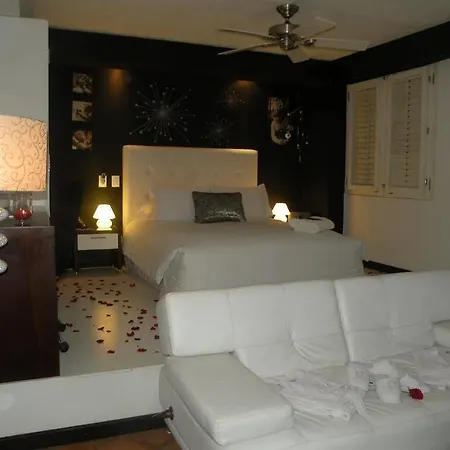 Casa Santa Ana Boutique Hotel 3*